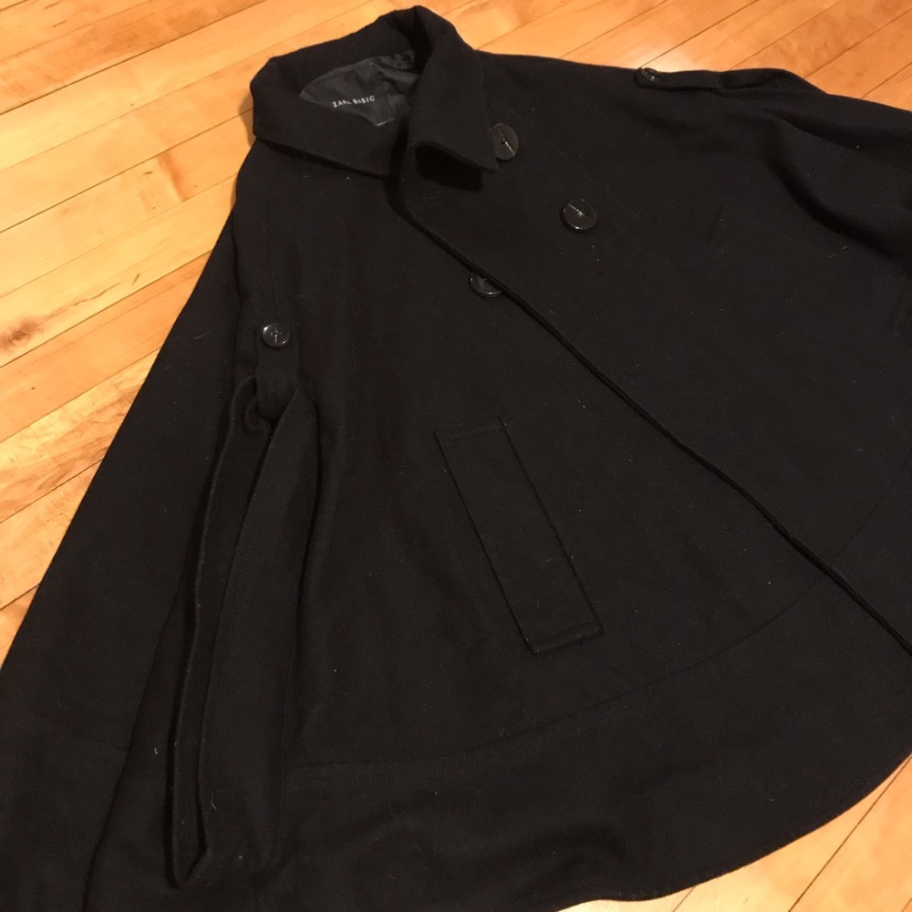 Zara cape coat runs large